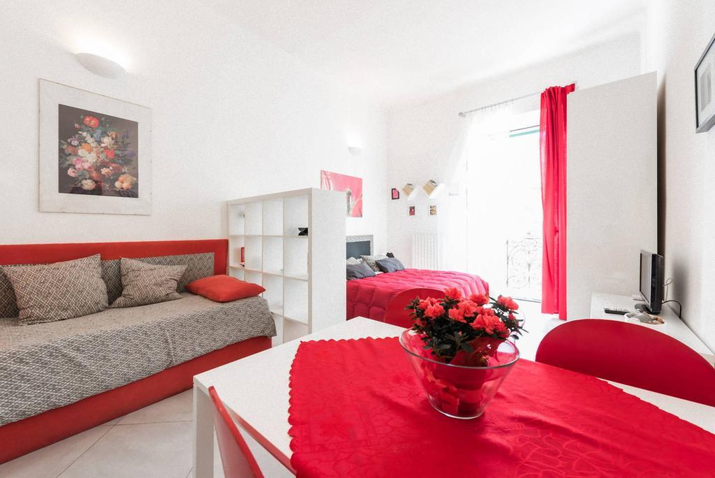 A Due Passi Dal Centro - Bari Policlinico Appartement Kamer foto