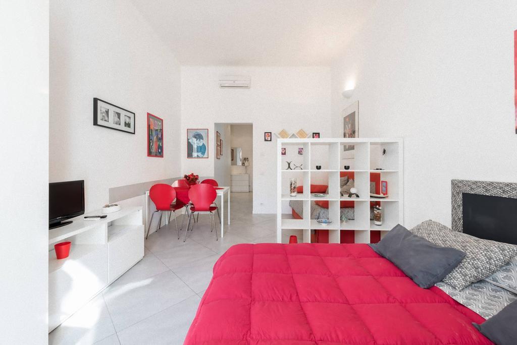 A Due Passi Dal Centro - Bari Policlinico Appartement Kamer foto